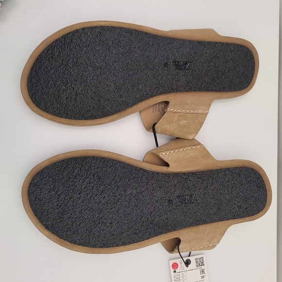 ZARA FLAT SPLIT SUEDE SLIDER SANDALS WITH STUDS Beige SIZE 10 | 1631/110/102 - Picture 8 of 9